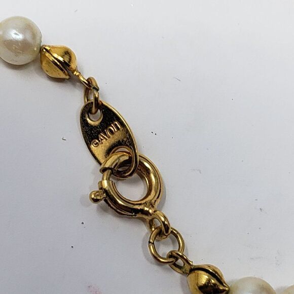 Vintage Signed Avon Faux Pearl Strand 3D Puffy Heart Pendant Princess Necklace - Picture 3 of 11